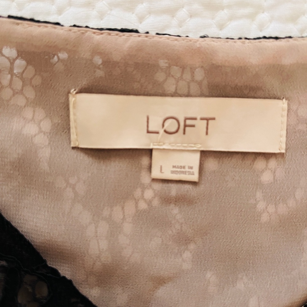 Black Lace Camisole Top - Ann Taylor LOFT-XL - Picture 6 of 7